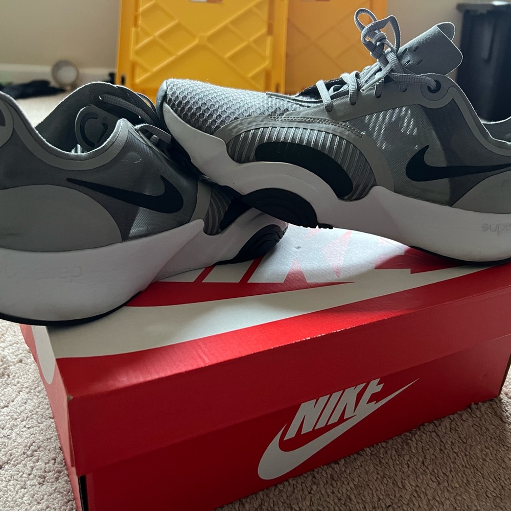 Nike Air Zoom SuperRep Go - Grey